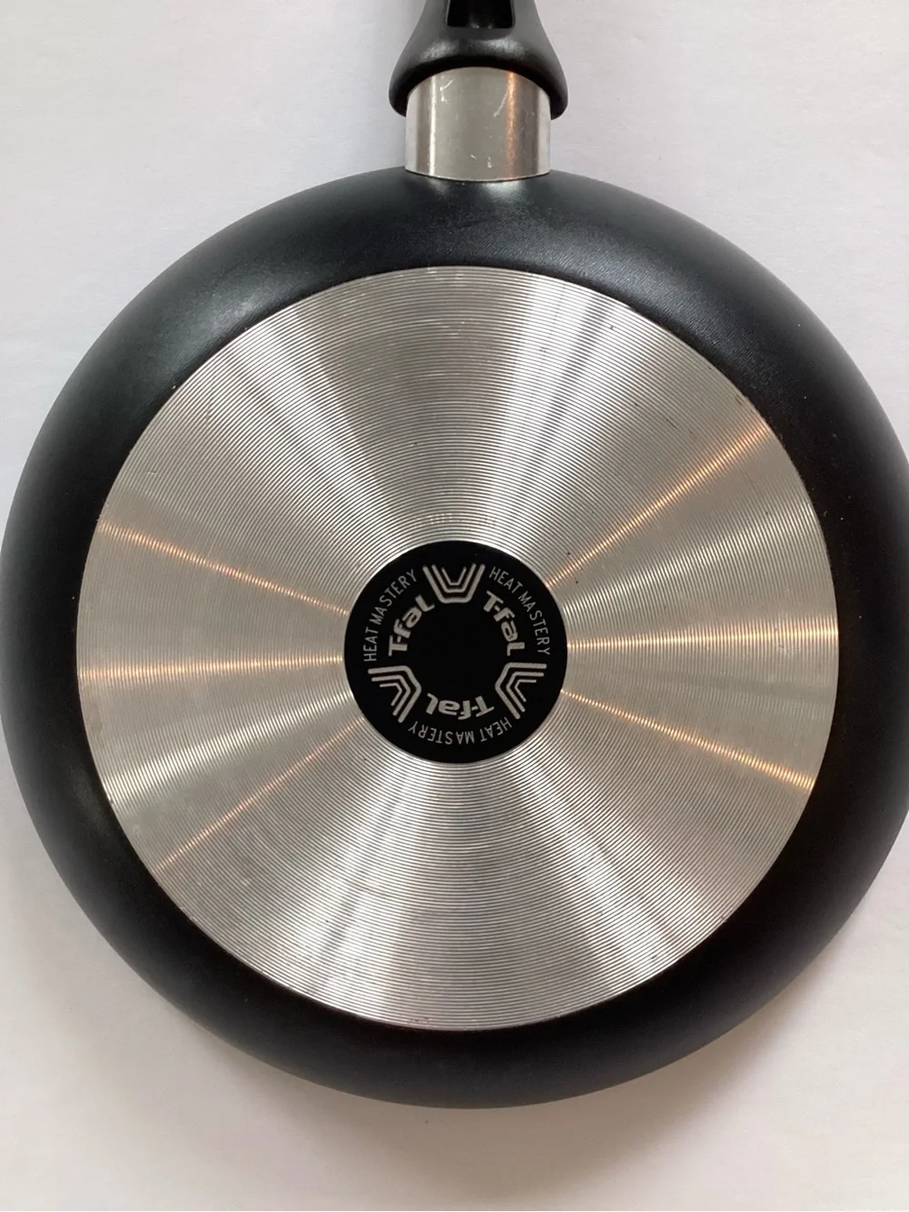 T-Fal Nonstick Black Frying Pan with Red Heat Indicator